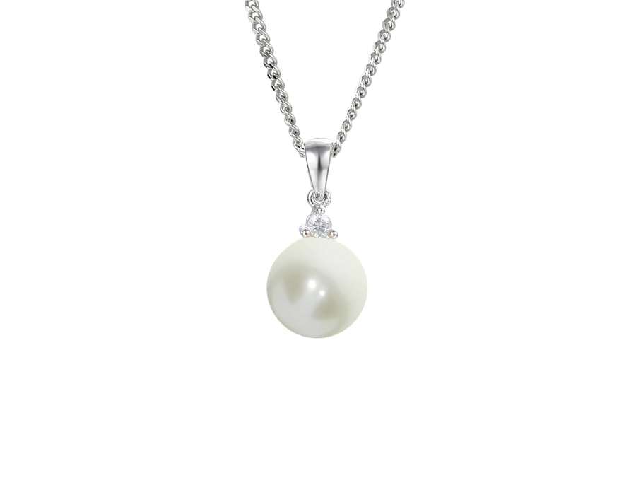 Pearl and sterling silver necklace