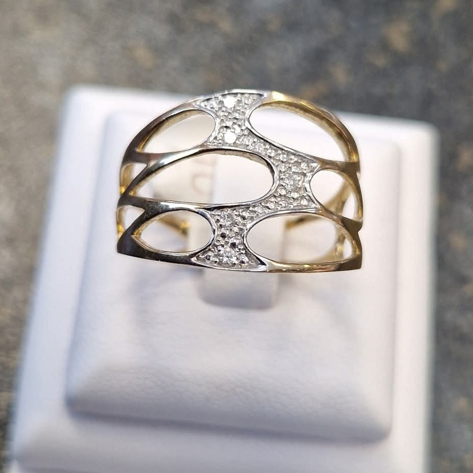 9ct Yellow and White Gold and Diamond Mesh Ring