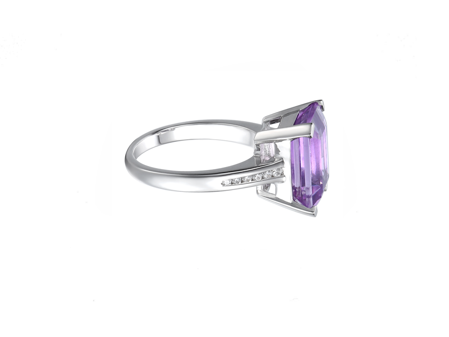 Amethyst and sterling silver ring