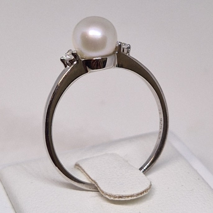 Sterling silver Full Moon Pearl Ring with CZ