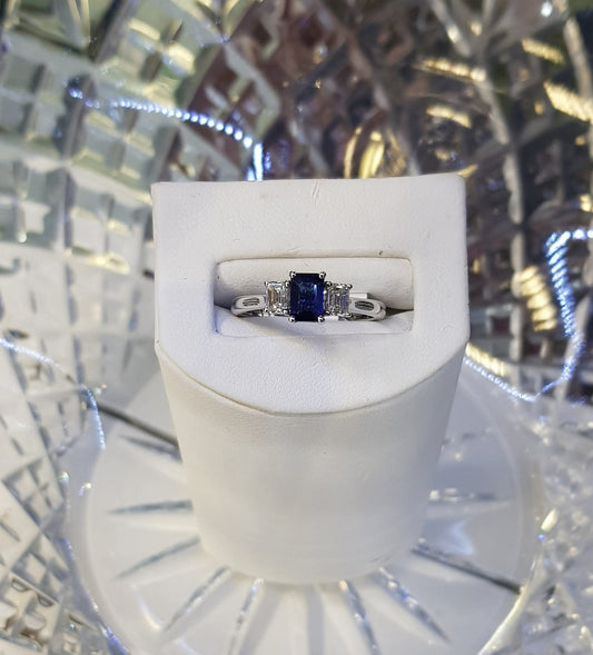 18ct White Gold Sapphire and Diamond Ring