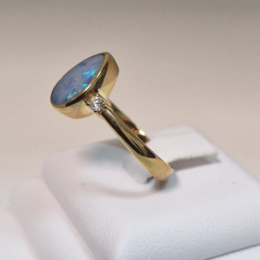 9ct yellow gold Opal drop and Diamond Ring